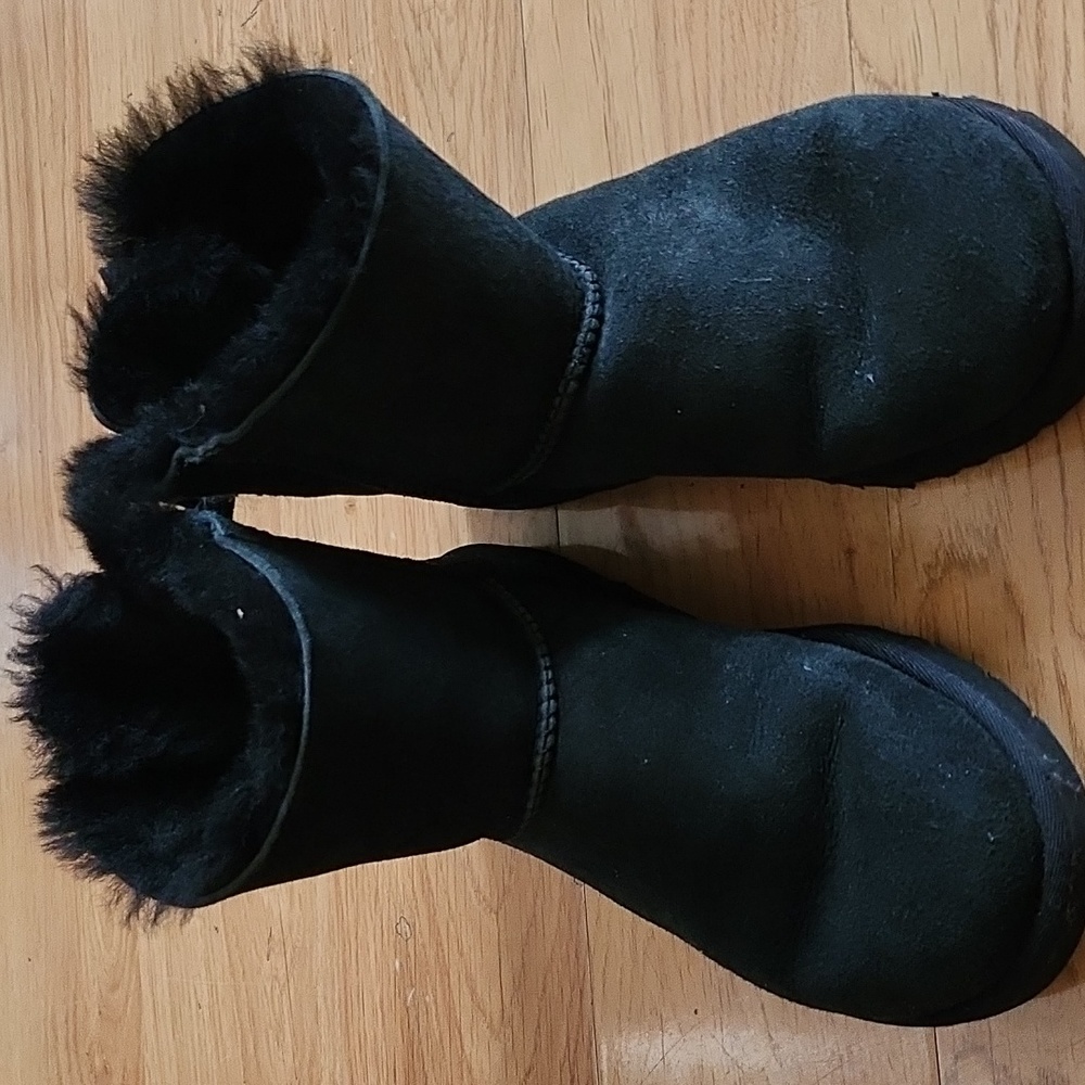 UGG boots size 5